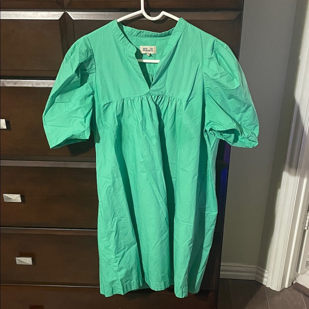 Chic Green Puff Sleeve Mini Dress